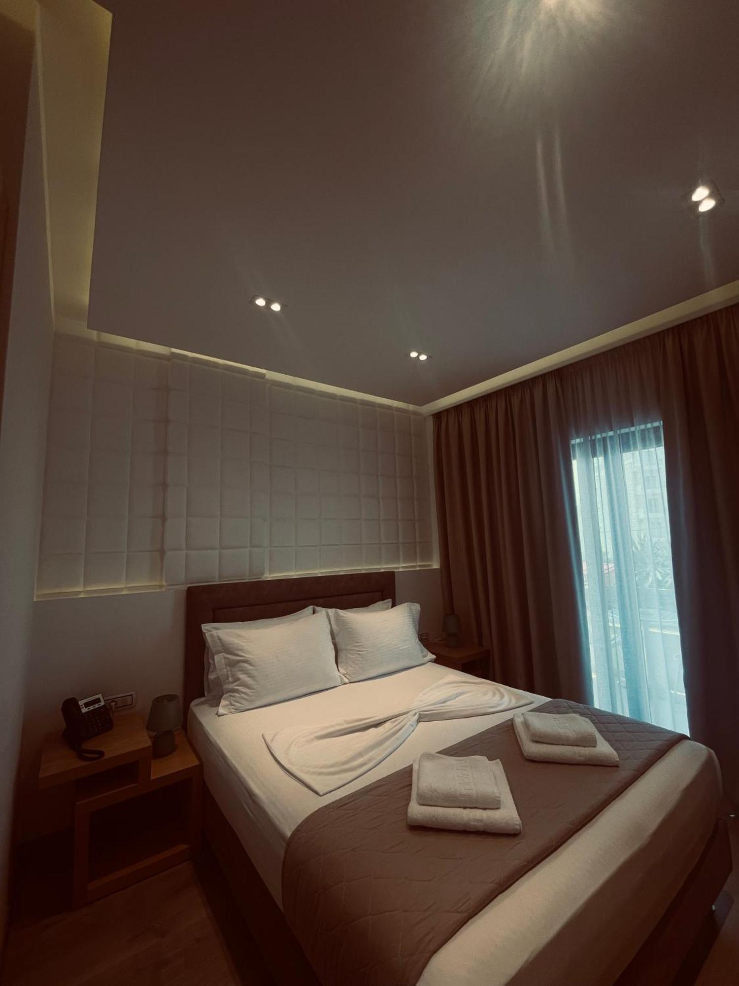 Hotel Sole Sarande Exterior photo