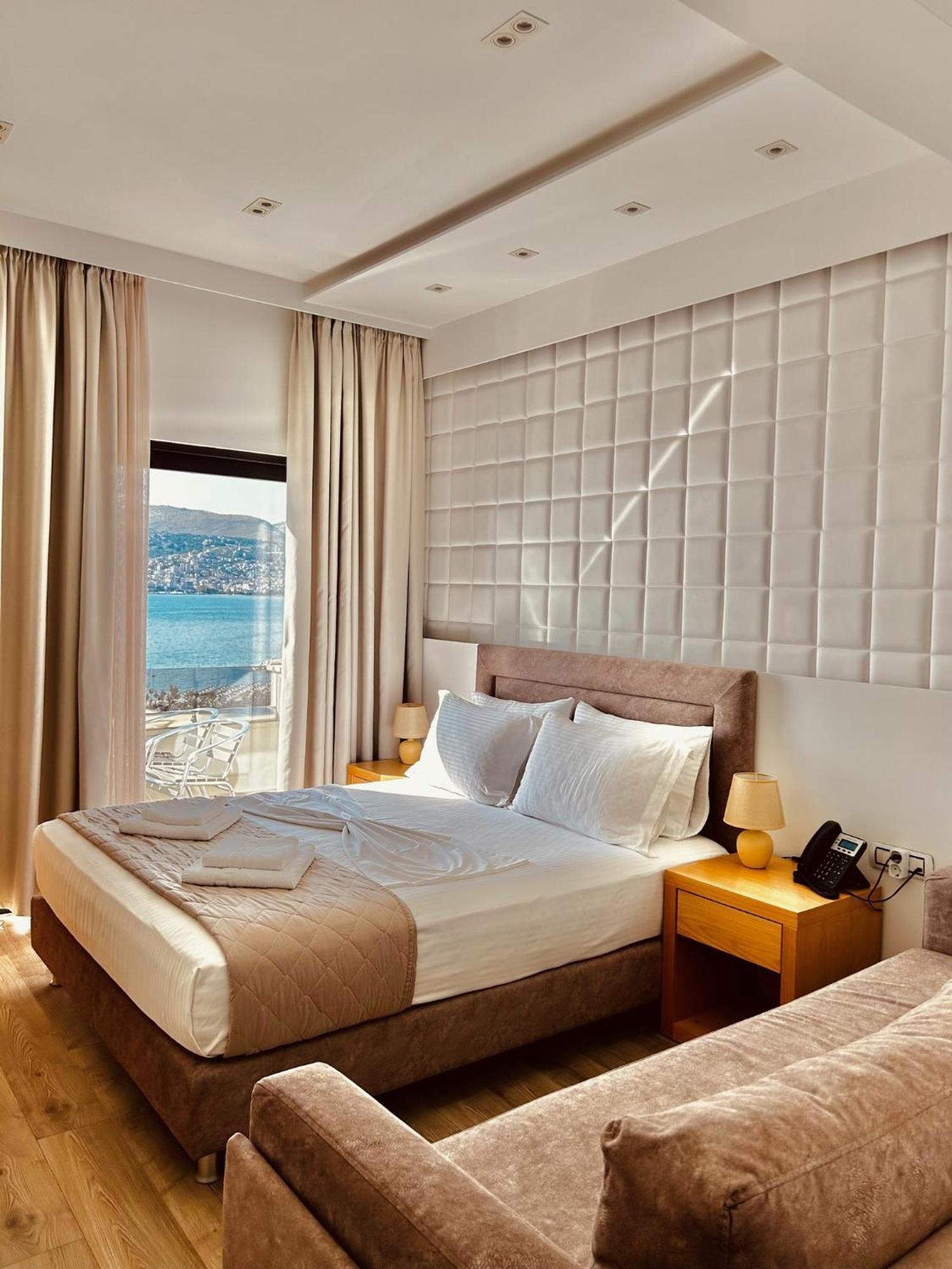 Hotel Sole Sarande Exterior photo