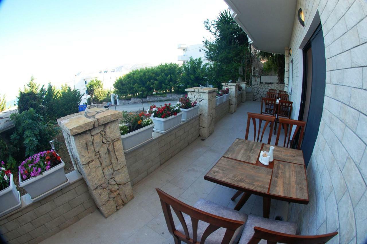 Hotel Sole Sarande Exterior photo